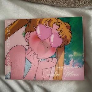 Gently used Sailor Moon Palette (Colourpop)